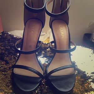Size 7 fashion nova heels (Californication heel)